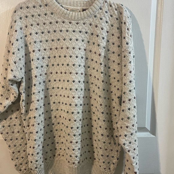 St. John's Bay Beige and Black Crewneck Sweater - Picture 3 of 7